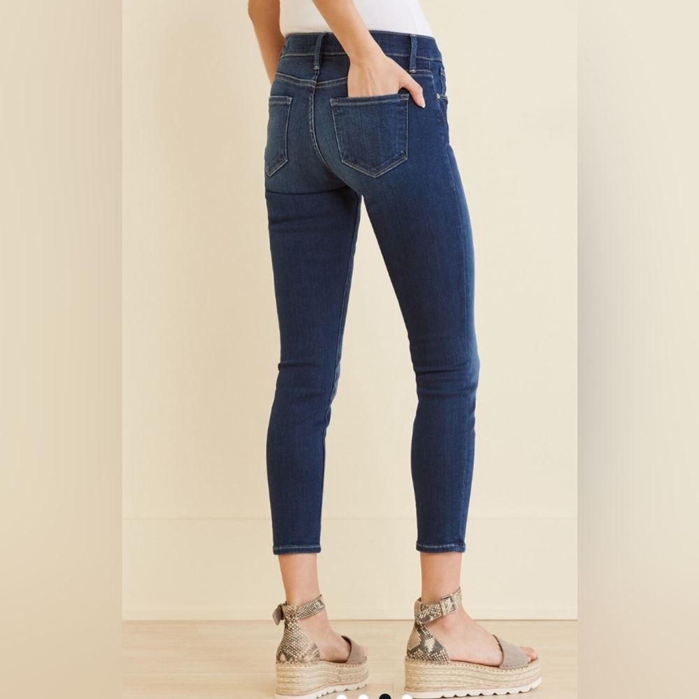 Frame Le Skinny De Jeanne Ripped Crop Skinny Jeans, Size 32  Blue‎ New With Tags